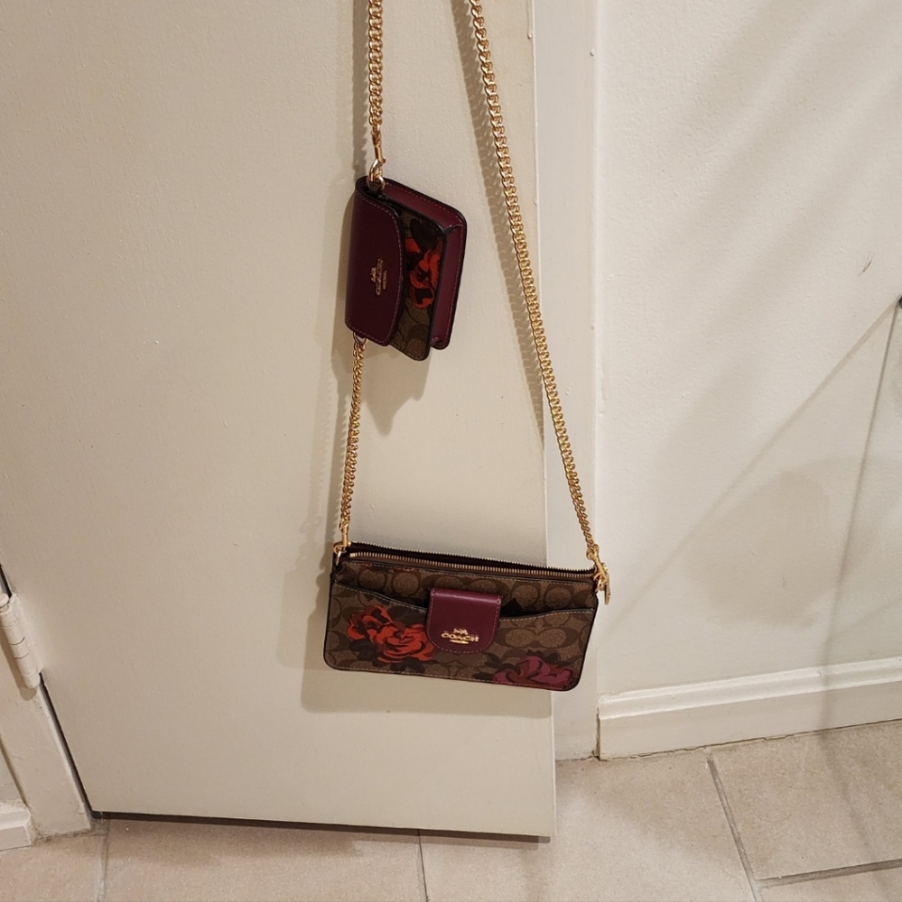 Nwt Coach crossbody - Picture 2 of 2